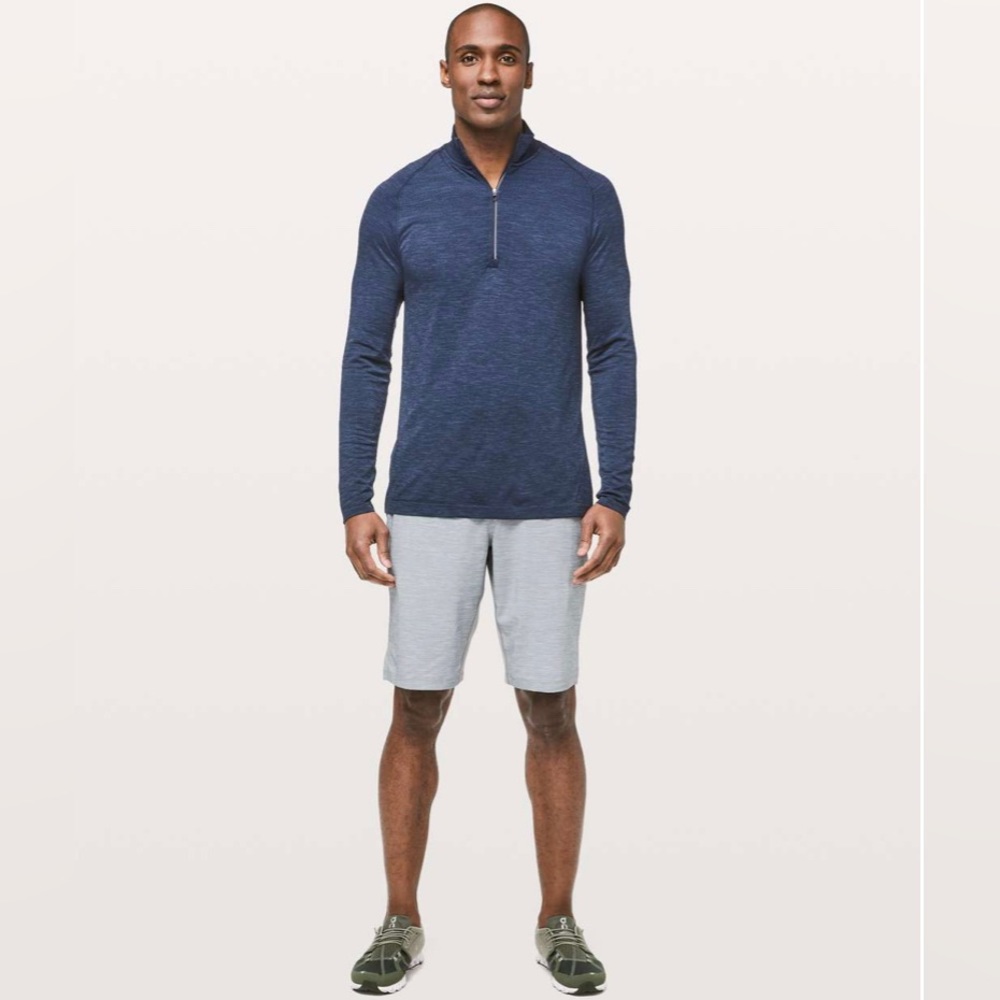 Lululemon T.H.E. Short *Linerless 11"
Heather Allover Sea Salt Light Cast